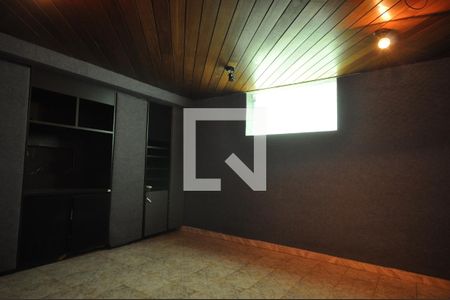 Casa à venda com 454m², 4 quartos e 2 vagasAquário da Piscina