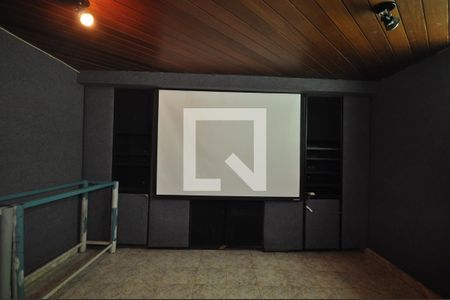 Casa à venda com 454m², 4 quartos e 2 vagasSala de Cinema