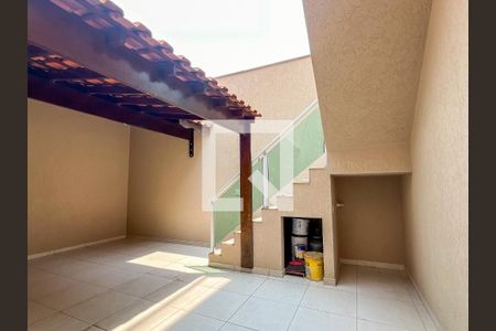 Casa à venda com 280m², 3 quartos e 2 vagas Casa à venda com 280m², 3 quartos e 2 vagasÁrea de Serviço