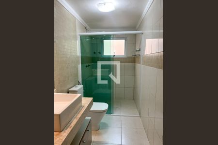 Casa à venda com 280m², 3 quartos e 2 vagas Casa à venda com 280m², 3 quartos e 2 vagasBanheiro da Suíte