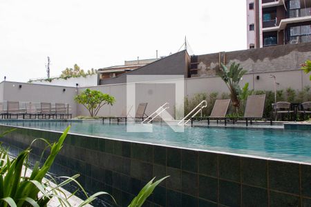 Apartamento à venda com 125m², 2 quartos e 2 vagas Apartamento à venda com 125m², 2 quartos e 2 vagasÁREA COMUM - PISCINA