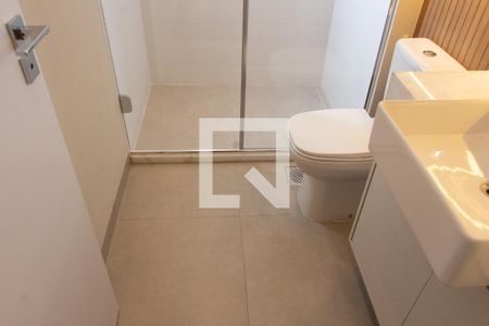 Apartamento à venda com 125m², 2 quartos e 2 vagas Apartamento à venda com 125m², 2 quartos e 2 vagasBANHEIRO DA SUITE 1