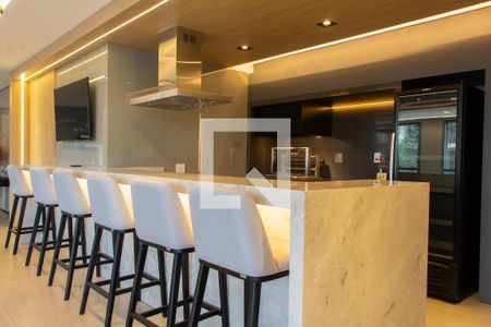 Apartamento à venda com 125m², 2 quartos e 2 vagas Apartamento à venda com 125m², 2 quartos e 2 vagasÁREA COMUM - SALÃO GOURMET