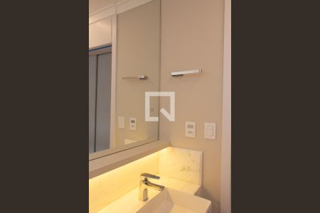 Apartamento à venda com 125m², 2 quartos e 2 vagas Apartamento à venda com 125m², 2 quartos e 2 vagasBANHEIRO DA SUITE 1