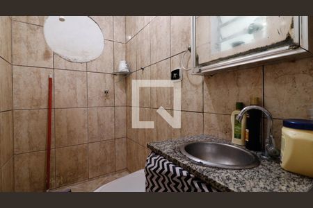 Casa de condomínio à venda com 69m², 2 quartos e 1 vagaBanheiro