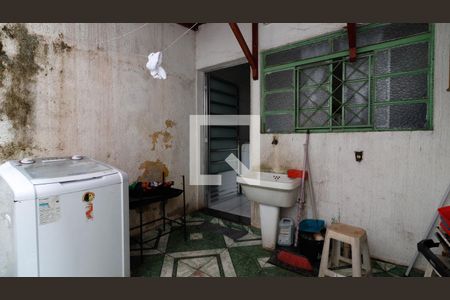 Casa de condomínio à venda com 69m², 2 quartos e 1 vagaÁrea de Serviço