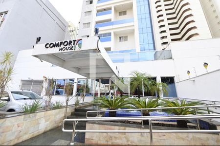 Apartamento para alugar com 40m², 1 quarto e 1 vaga Apartamento para alugar com 40m², 1 quarto e 1 vagaFachada