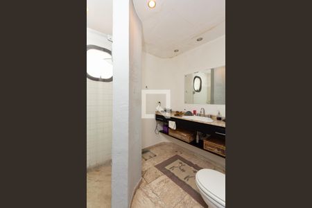 Apartamento à venda com 85m², 2 quartos e 1 vaga Apartamento à venda com 85m², 2 quartos e 1 vagaBanheiro da Suíte