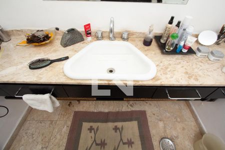 Apartamento à venda com 85m², 2 quartos e 1 vaga Apartamento à venda com 85m², 2 quartos e 1 vagaBanheiro da Suíte