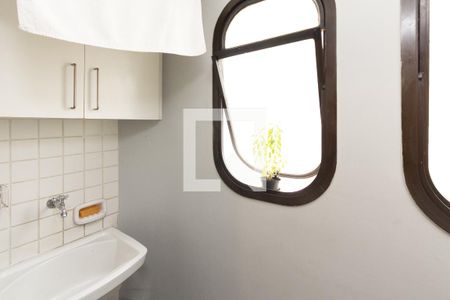 Apartamento à venda com 85m², 2 quartos e 1 vaga Apartamento à venda com 85m², 2 quartos e 1 vagaÁrea de Serviço