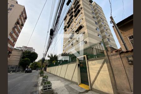 Apartamento à venda com 84m², 3 quartos e 1 vaga Apartamento à venda com 84m², 3 quartos e 1 vagaFachada do Prédio