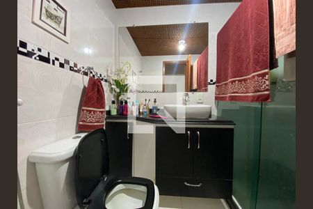 Apartamento à venda com 84m², 3 quartos e 1 vaga Apartamento à venda com 84m², 3 quartos e 1 vagaBanheiro