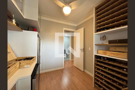 Apartamento à venda com 105m², 3 quartos e 2 vagas Apartamento à venda com 105m², 3 quartos e 2 vagasAdega