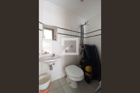 Casa à venda com 493m², 4 quartos e 2 vagasBanheiro de Serviço 