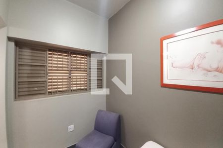 Casa à venda com 493m², 4 quartos e 2 vagasQuarto 1 - Suíte 