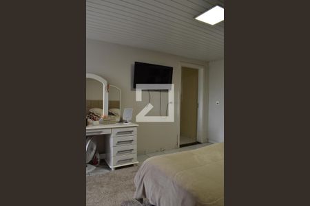 Suíte de casa para alugar com 3 quartos, 150m² em Santa Cândida, Curitiba