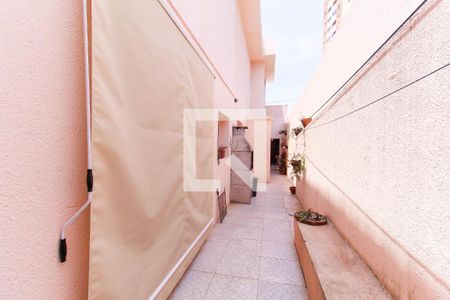 Casa à venda com 349m², 4 quartos e 2 vagas Casa à venda com 349m², 4 quartos e 2 vagasÁrea de Serviço