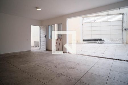 Casa à venda com 350m², 2 quartos e 3 vagas