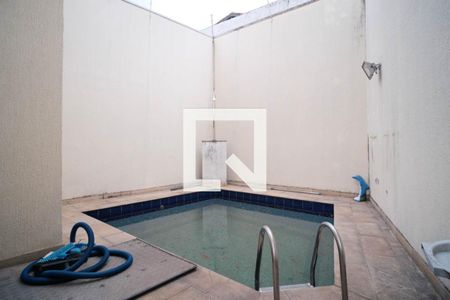 Casa à venda com 350m², 2 quartos e 3 vagas