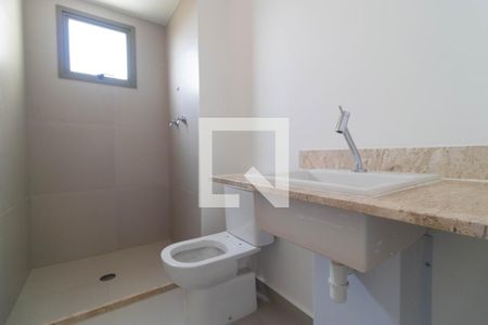 Apartamento à venda com 73m², 2 quartos e 2 vagas Apartamento à venda com 73m², 2 quartos e 2 vagasBanheiro da Suíte 02
