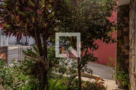 Casa à venda com 168m², 3 quartos e 5 vagas Casa à venda com 168m², 3 quartos e 5 vagasJardim