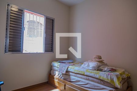 Casa à venda com 168m², 3 quartos e 5 vagas Casa à venda com 168m², 3 quartos e 5 vagasQuarto 2