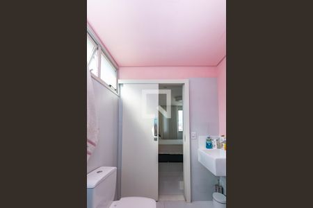 Apartamento à venda com 55m², 1 quarto e 1 vaga Apartamento à venda com 55m², 1 quarto e 1 vagaBanheiro da Suíte