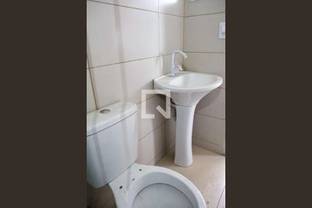 Studio para alugar com 25m², 1 quarto e sem vaga Studio para alugar com 25m², 1 quarto e sem vagaBanheiro