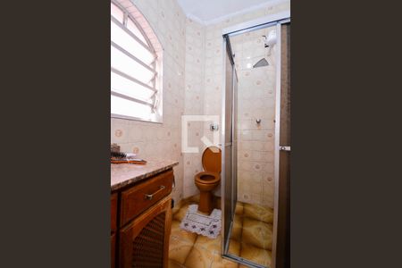 Casa à venda com 302m², 3 quartos e 2 vagasBanheiro Social