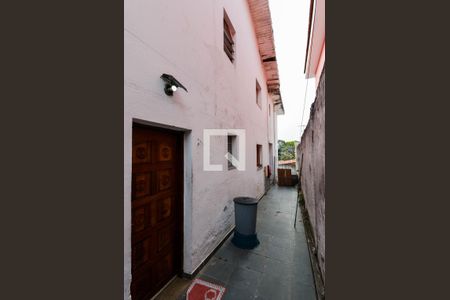 Casa à venda com 302m², 3 quartos e 2 vagasCorredor de Entrada - Casa 2