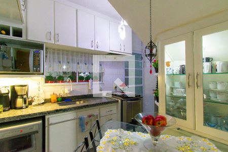 Casa de condomínio à venda com 92m², 2 quartos e 1 vaga Casa de condomínio à venda com 92m², 2 quartos e 1 vagaCozinha