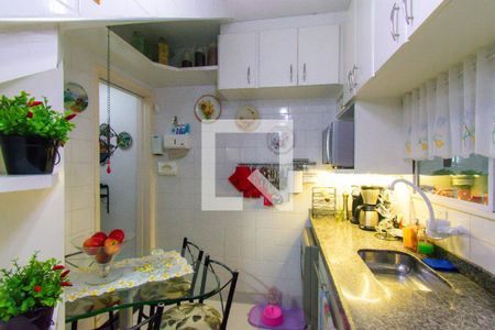 Casa de condomínio à venda com 92m², 2 quartos e 1 vaga Casa de condomínio à venda com 92m², 2 quartos e 1 vagaCozinha