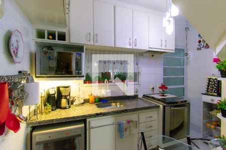 Casa de condomínio à venda com 92m², 2 quartos e 1 vaga Casa de condomínio à venda com 92m², 2 quartos e 1 vagaCozinha