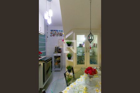 Casa de condomínio à venda com 92m², 2 quartos e 1 vaga Casa de condomínio à venda com 92m², 2 quartos e 1 vagaCozinha