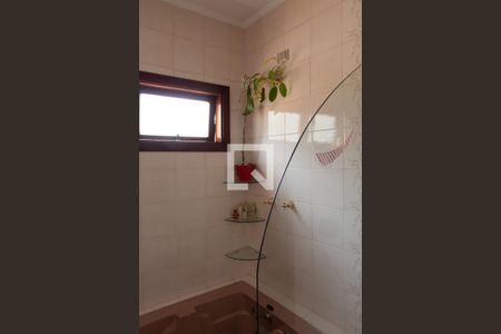 Casa à venda com 288m², 3 quartos e 2 vagas Casa à venda com 288m², 3 quartos e 2 vagasBANHEIRO DA SUITE