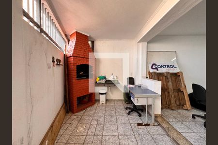 Casa à venda com 187m², 3 quartos e 4 vagas Casa à venda com 187m², 3 quartos e 4 vagasChurrasqueira