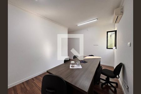 Casa à venda com 187m², 3 quartos e 4 vagas Casa à venda com 187m², 3 quartos e 4 vagasQuarto 1