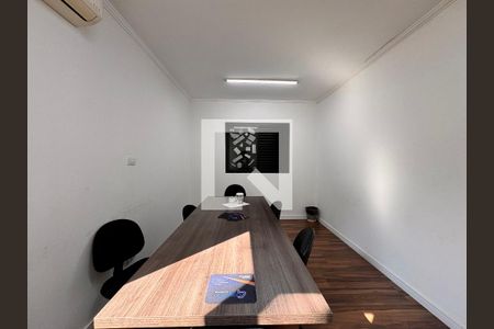 Casa à venda com 187m², 3 quartos e 4 vagas Casa à venda com 187m², 3 quartos e 4 vagasQuarto 1