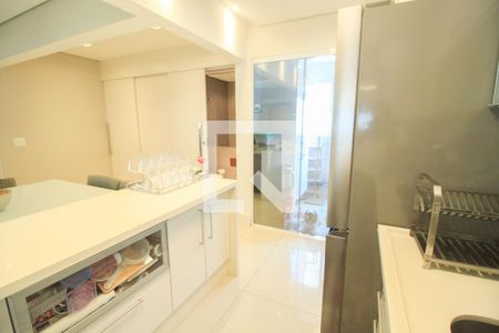 Apartamento à venda com 101m², 3 quartos e 2 vagas Apartamento à venda com 101m², 3 quartos e 2 vagasCozinha