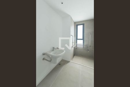 Apartamento à venda com 105m², 2 quartos e 2 vagas Apartamento à venda com 105m², 2 quartos e 2 vagasBanheiro da Suíte 2