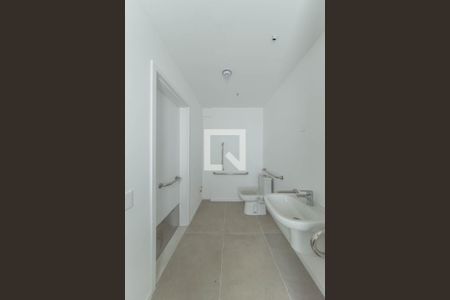 Apartamento à venda com 105m², 2 quartos e 2 vagas Apartamento à venda com 105m², 2 quartos e 2 vagasBanheiro da Suíte 2