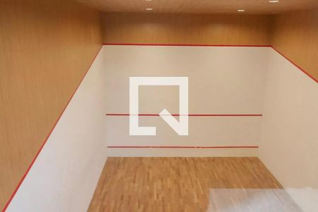 Apartamento à venda com 105m², 2 quartos e 2 vagas Apartamento à venda com 105m², 2 quartos e 2 vagasSquash