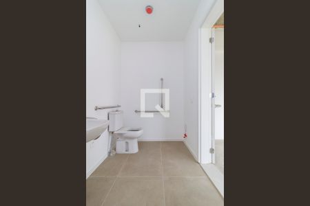 Apartamento à venda com 105m², 2 quartos e 2 vagasSuíte 1 - Banheiro