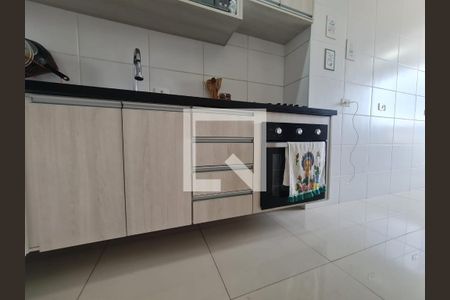 Apartamento para alugar com 47m², 2 quartos e 1 vaga Apartamento para alugar com 47m², 2 quartos e 1 vagaCozinha e Área de Serviço