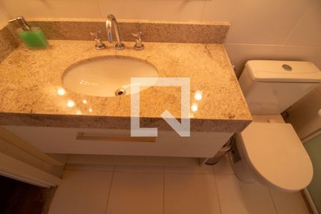 Apartamento à venda com 109m², 3 quartos e 2 vagas Apartamento à venda com 109m², 3 quartos e 2 vagasBanheiro