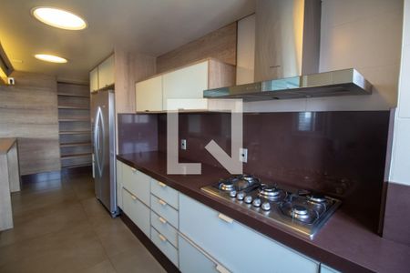Apartamento à venda com 109m², 3 quartos e 2 vagas Apartamento à venda com 109m², 3 quartos e 2 vagasCozinha