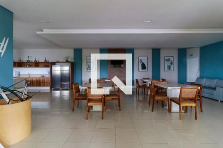 Apartamento à venda com 109m², 3 quartos e 2 vagas Apartamento à venda com 109m², 3 quartos e 2 vagasÁrea comum - Salão de festas