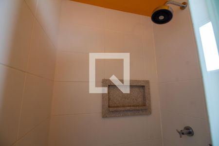 Apartamento à venda com 109m², 3 quartos e 2 vagas Apartamento à venda com 109m², 3 quartos e 2 vagasBanheiro da Suíte