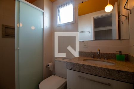 Apartamento à venda com 109m², 3 quartos e 2 vagas Apartamento à venda com 109m², 3 quartos e 2 vagasBanheiro da Suíte