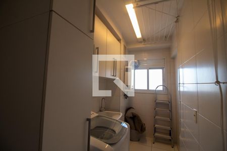 Apartamento à venda com 109m², 3 quartos e 2 vagas Apartamento à venda com 109m², 3 quartos e 2 vagasÁrea de Serviço